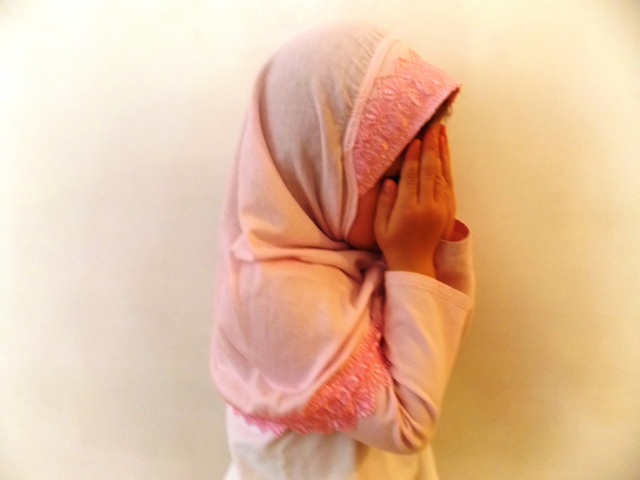 Amira Girls Hijab 5 W/Lace